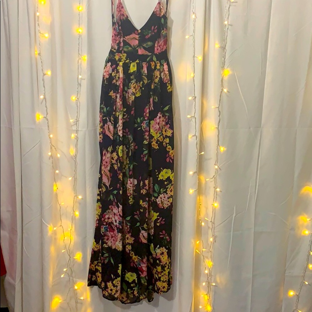 Floral, backless spaghetti strap maxi dress
